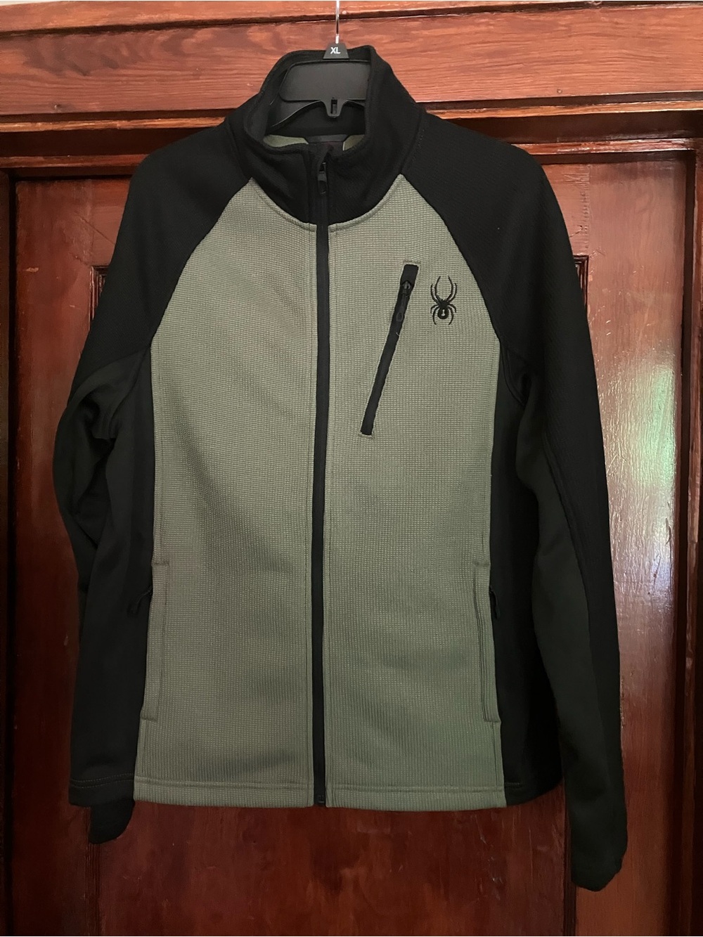 Men’s Spyder full zip black and olive Green Utility Jacket size M